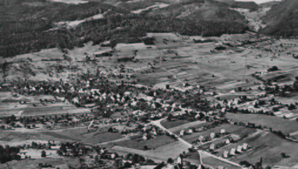 Luftbild Lostorf